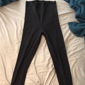 Maternity leggings